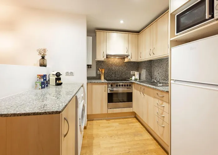 Bravissimo Sant Marti, Cosy 1-bedroom Lägenhet