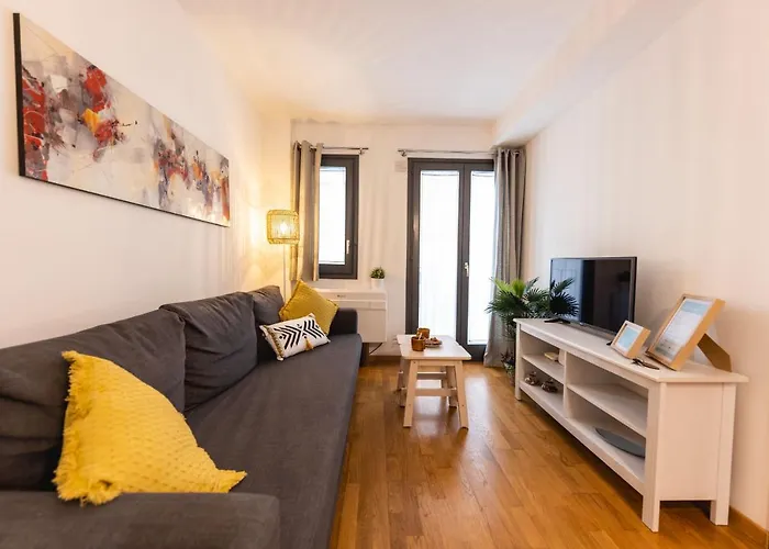 Bravissimo Sant Marti, Cosy 1-bedroom