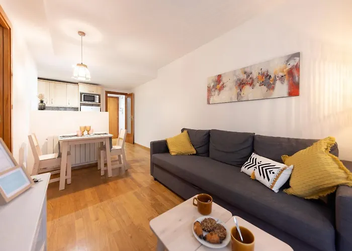 Lägenhet Bravissimo Sant Marti, Cosy 1-bedroom Girona