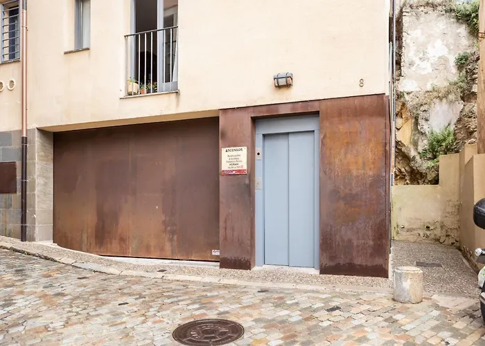 Bravissimo Sant Marti, Cosy 1-bedroom Lägenhet *