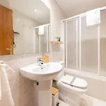 Apartamento Bravissimo Sant Martí, Cosy 1-bedroom *