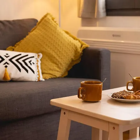 Apartamento Bravissimo Sant Martí, Cosy 1-bedroom Gerona