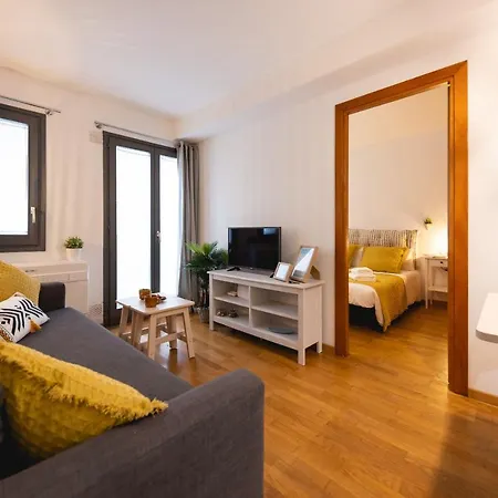 Bravissimo Sant Martí, Cosy 1-bedroom * Gerona
