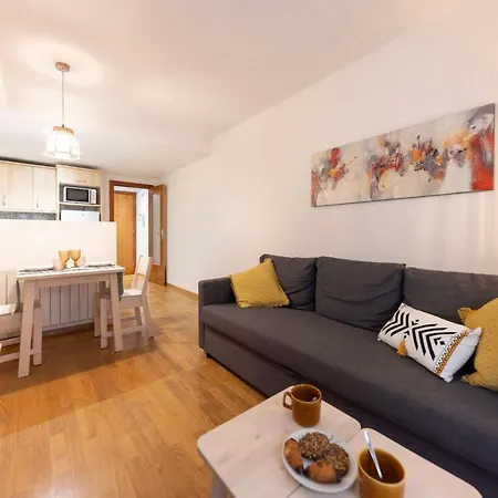 Apartamento Bravissimo Sant Martí, Cosy 1-bedroom Gerona